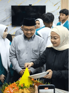 Teachers day IBDP SMA Islam Al Azhar 3 Jakarta