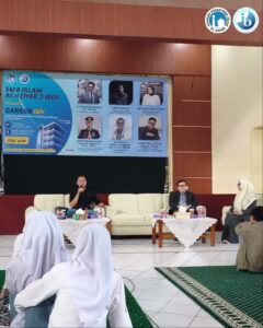Career Day IBDP SMA Islam Al Azhar 3 Jakarta menghadirkan profesional dari berbagai bidang untuk memberikan wawasan karier kepada murid.